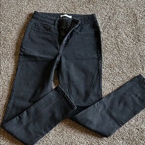 Black Skinny Jeans high rise